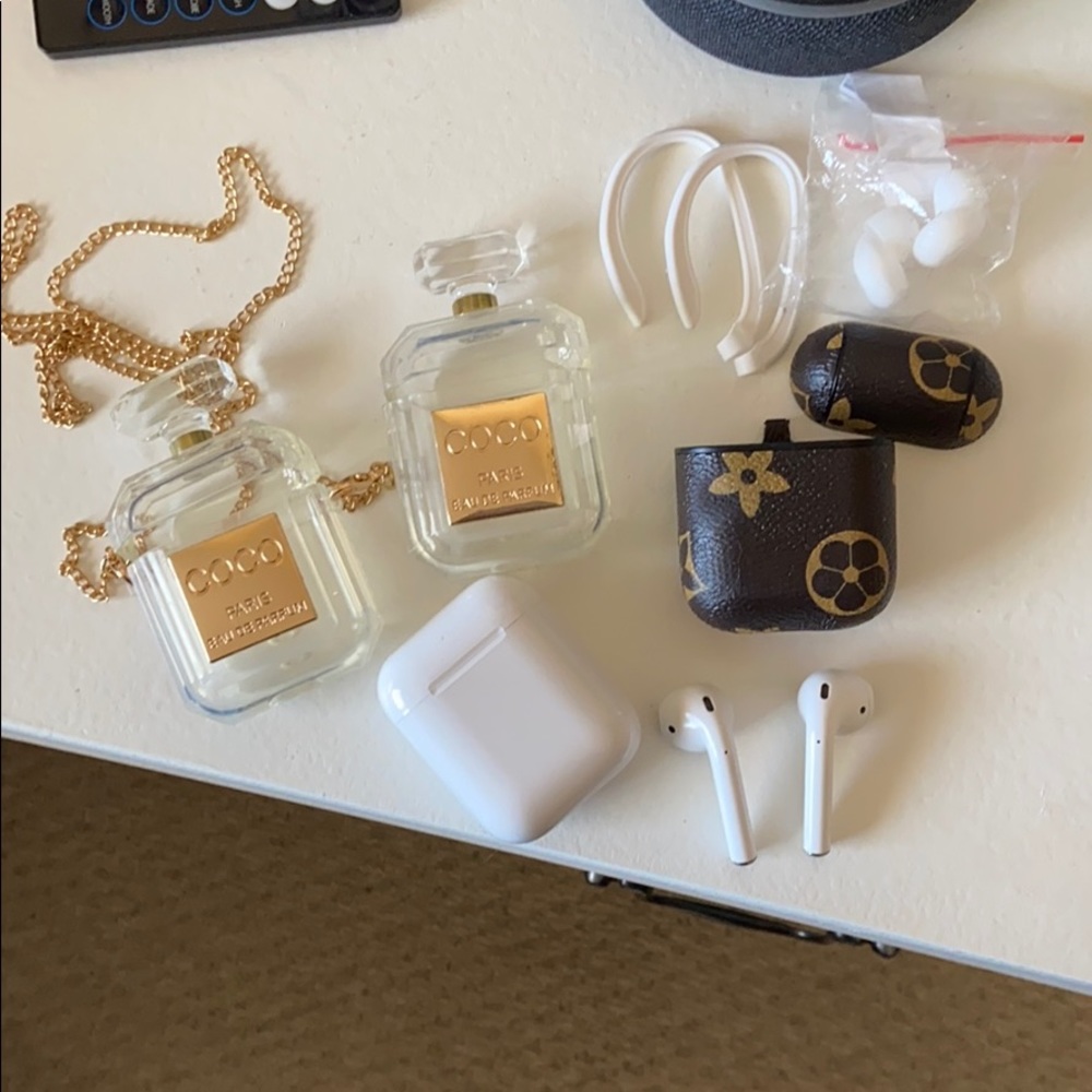 AirPod case bundle + accessories and AirPods